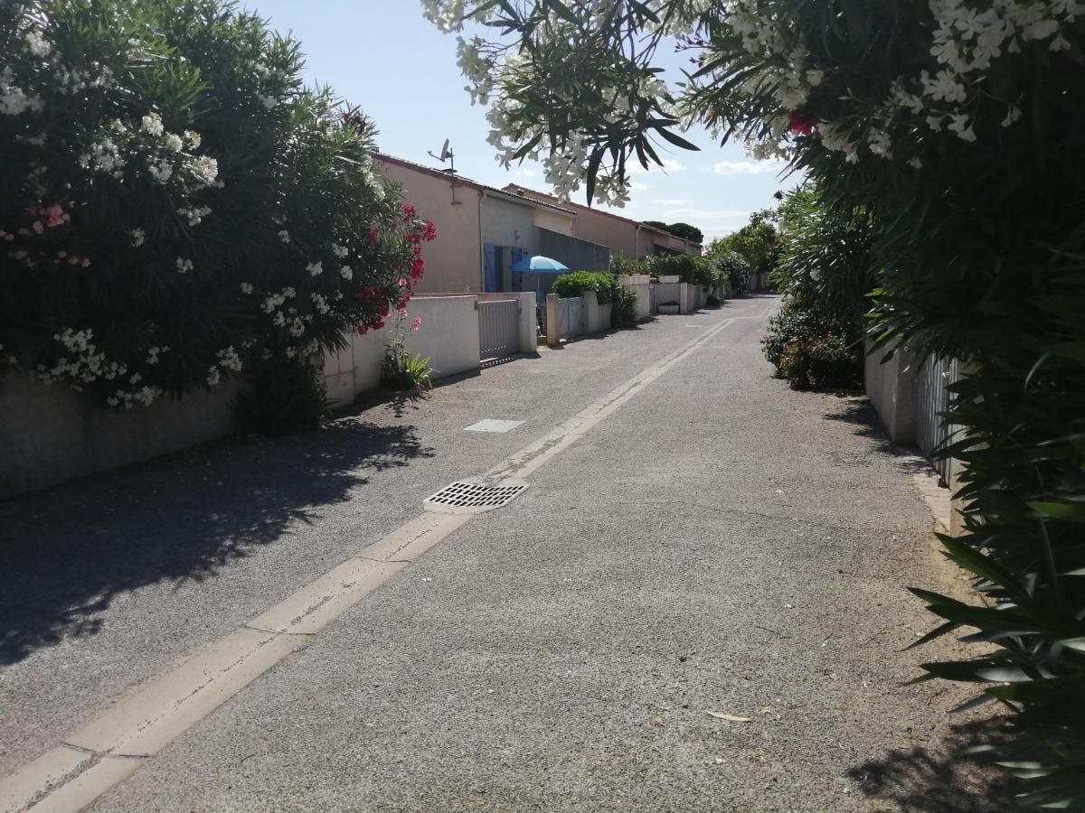 Maison Avec Terrasse Et Piscine Dans Residence A 6Min De La Plage سانت ماري لا مير المظهر الخارجي الصورة